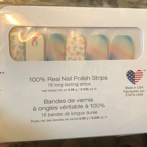 Never Forgotten Color Street